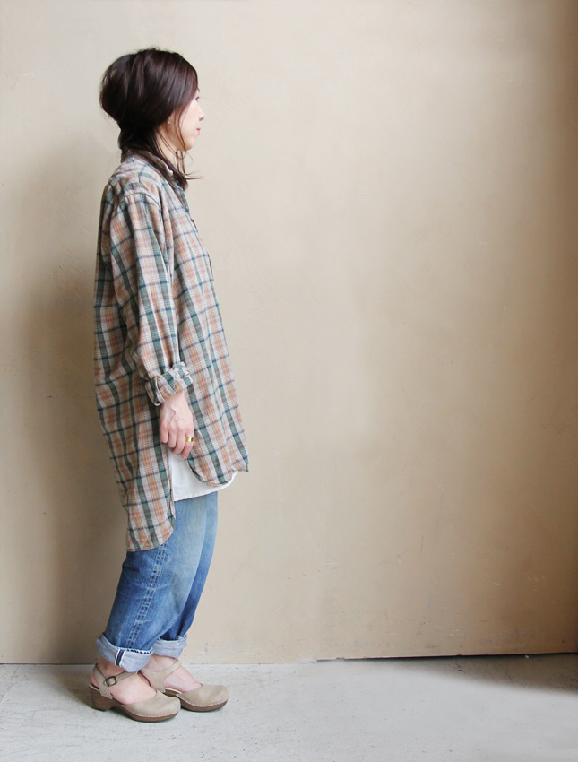 1500404B10.jpg