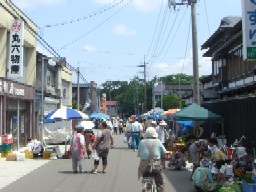 6月20日の五城目朝市風景