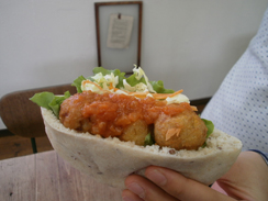 ファラフェルピタ3.jpg
