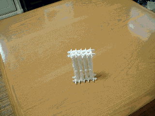 箱もしくは小さな家