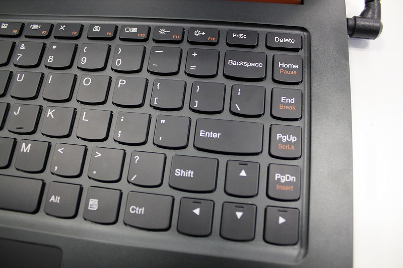IdeaPad U300sのキーボード Enterキー周り