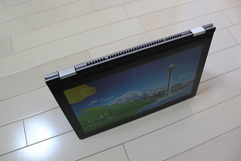 IdeaPad YOGA13 テント