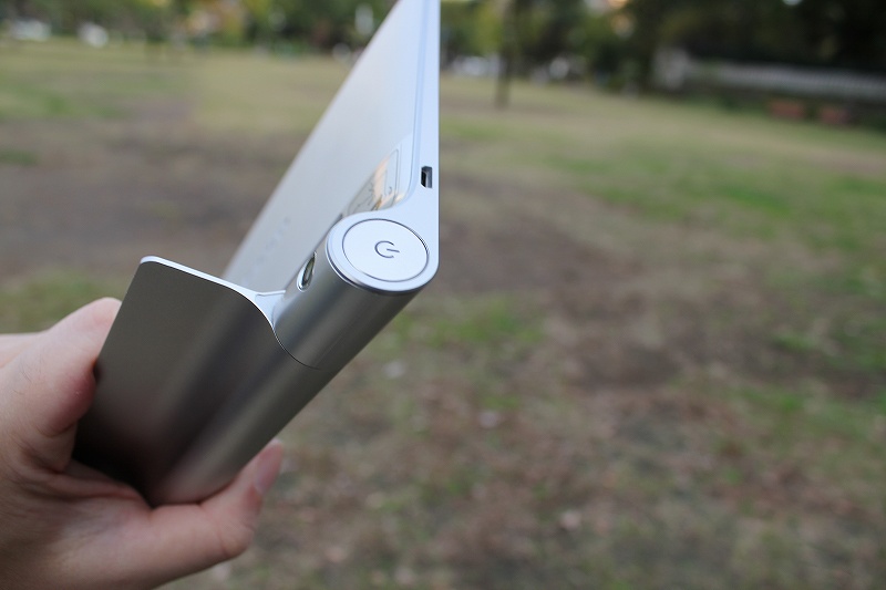YOGA TABLET 8