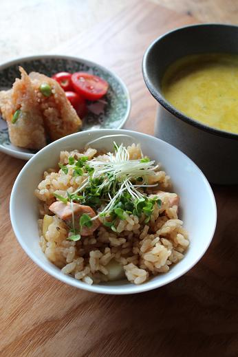 変わりご飯2種とかぼちゃポタージュ