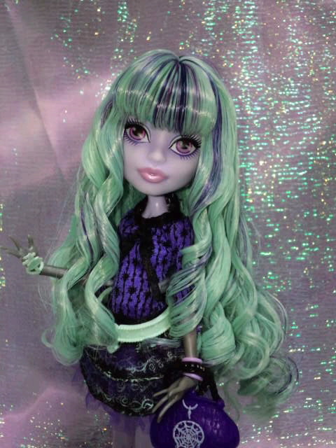 モンスター・ハイ トワイラ、お直しカスタム＆レビュー。 Monster high