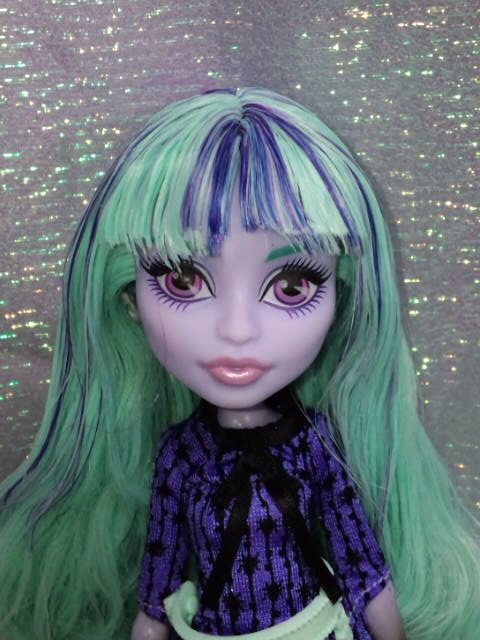 モンスター・ハイ トワイラ、ヘアー全面リタッチカスタム。 Monster