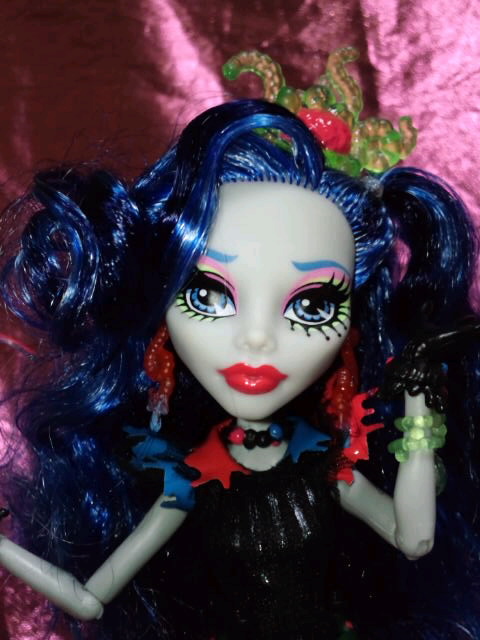 モンスターハイ　ジャンク　大量 モンスター・ハイ 甘い毒虫のグミと凍死しそうなアイスクリーム