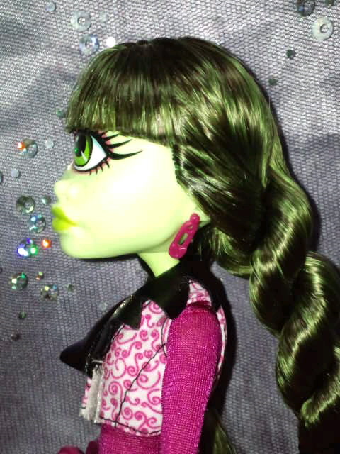 モンスター・ハイ 一つ目人形　アイリス・クロップス モンスター・ハイ 一つ目人形 アイリス・クロップス キャラクターグッズ