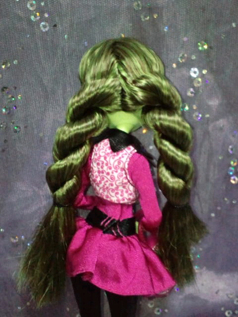 モンスター・ハイ 瞳は一粒ダイヤモンド!?。 Monster High SDCC Iris