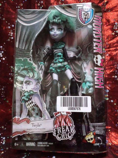 モンスター・ハイ 限定追加客演メンバーのクラウディーンと