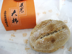 金蝶園饅頭總本店の「美濃大柿」