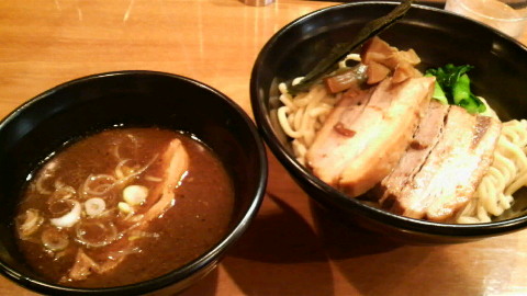 2010021116230000.jpg