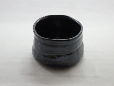 加藤芳右衛門 瀬戸黒茶碗 | 坂井春明堂 加藤芳右衛門 瀬戸黒茶碗 | 坂井春明堂