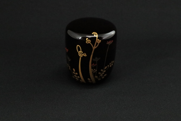 小島漆壷斎作 円窓草花棗 金蒔絵 アブブルック 茶道具 V44 小島漆壷斎作 円窓草花棗 金蒔絵 アブブルック 茶道具 V44
