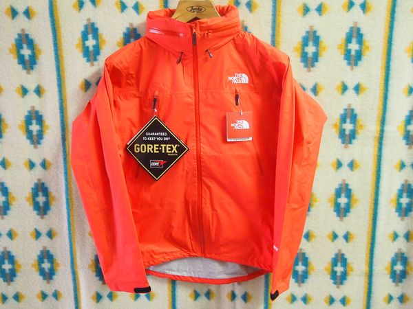 THE NORTHFACE クライムベリーライトジャケットレッド 0615