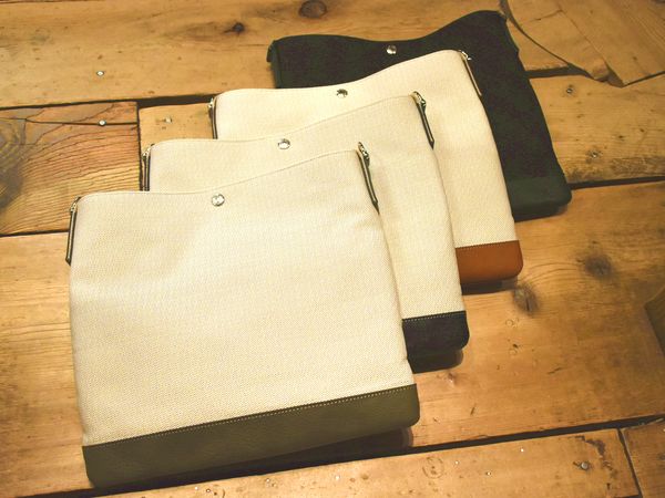 ワイルドスワンズのサコッシュバッグが新入荷！！！【WILD SWANS 