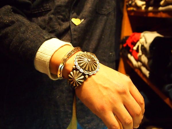 エディソンサンディスミス多数入荷してます!!【INDIANJEWELRY エディソンサンディスミス多数入荷してます!!【INDIANJEWELRY