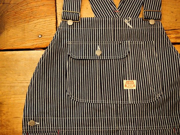お知らせと東洋エンタープライズから実名復刻ドラムメジャーの