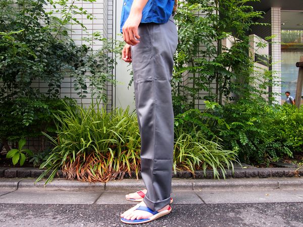 残りわずか！！ジャンキー別注バズリクソンズのチノパン