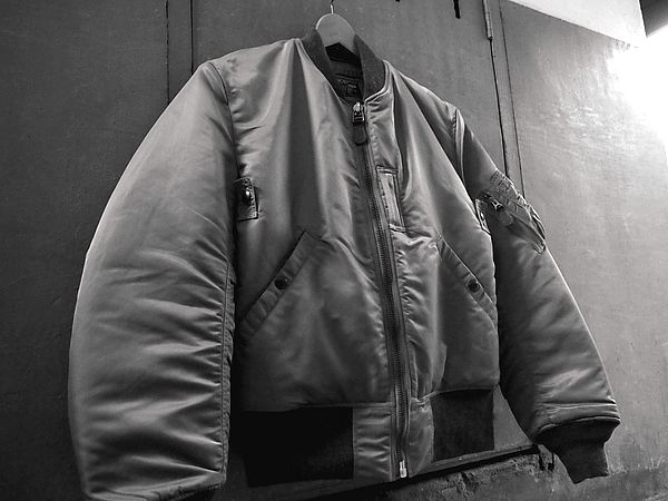 バズリクソンズMA-1目立った傷汚れなし♪￼ Buzzricsons MA-1 | HINOYA Official Site