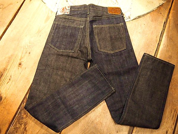 SUGAR CANE スペシャルデニム 沖縄 サトウキビ 柿渋モデル新品タグ付き 沖縄の原風景を次世代へつなぐ、サトウキビから生まれるデニム