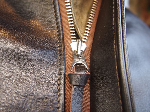 一度着たら虜に！トイズマッコイ、実名”ウェーバー”のA-2フライト