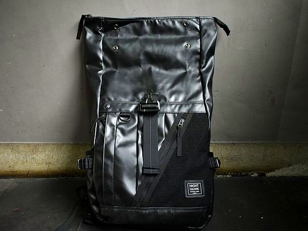 廃盤決定のナイトホーク、ロールトップバックパックのご紹介