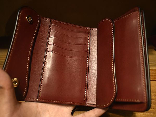 ワイルドスワンズ、イングリッシュブライドルの新色が入荷しま