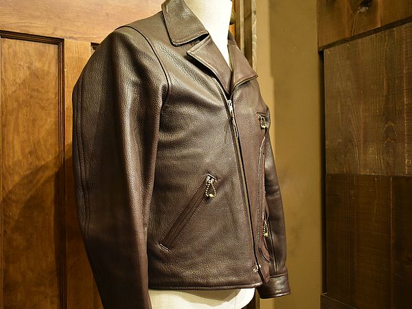 ジャンスタ完全別注!!実名『ジョンソン・ブロス』のレザー ジャンスタ完全別注!!実名『ジョンソン・ブロス』のレザー