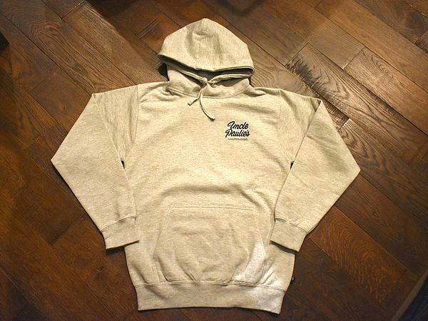 UNCLE PAULIE’Sアンクルポーリーズ 2021SS HOODED SWATSHIRTフーデッドスウェットシャツパーカー未使用品[LTSA63112] あのアンクルポーリーズからセンスが光るパーカー登場