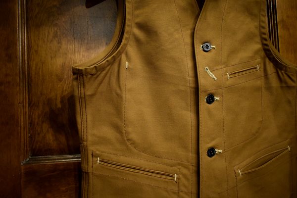 シュガーケーンワークベストに新色登場！【SUGAR CANE 13oz. BROWN