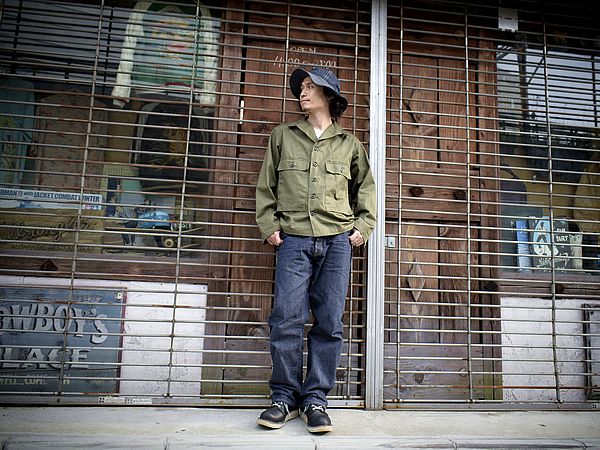 こんなヘリンボーンツイルは初めてや～！！【WAREHOUSE / Lot