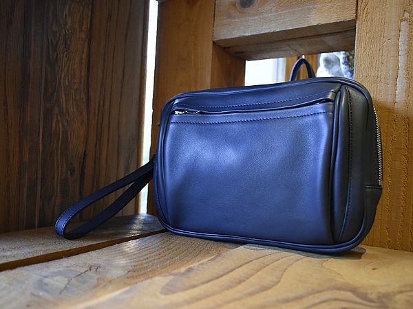 オンライン限定商品】 【未使用】ワイルドスワンズ クラッチバッグ