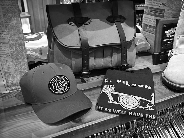 FILSON フィルソン　マッキーノ　キャップ　アウトドア　キャンプ　フィッシング プロフライフィッシャーも絶賛する、フィルソンの“温故知新”な