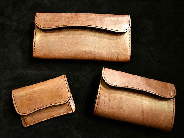 フルグレインブライドルのブラック・バーンが入荷しました 