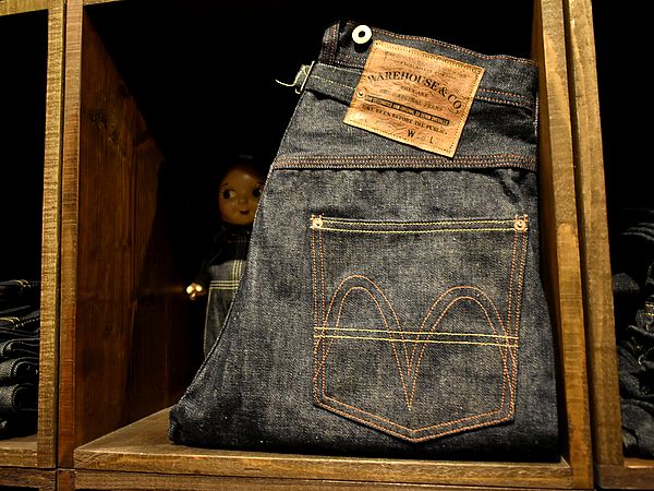 今週末は！超有名ブランドの1920年代に製作されたカウボーイパンツが満