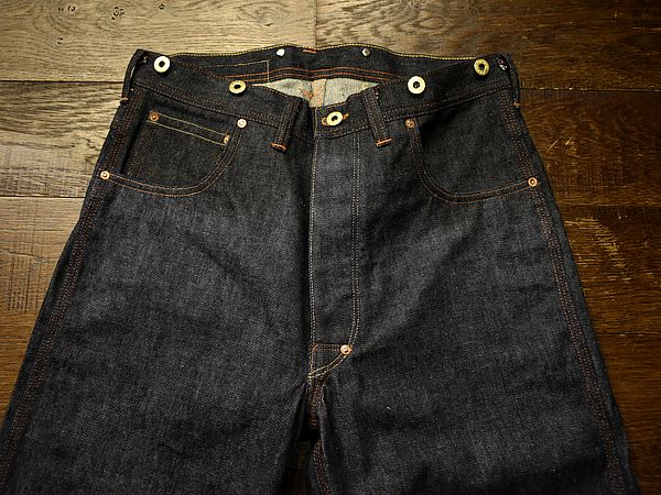 今週末は！超有名ブランドの1920年代に製作されたカウボーイパンツが満
