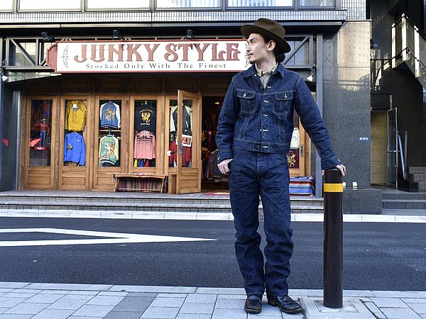 今週末は！超有名ブランドの1920年代に製作されたカウボーイパンツが満