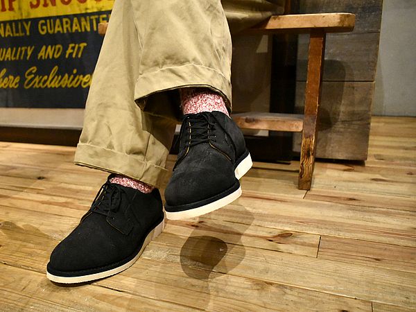 超限定！！レッドウィングとあの有名人のコラボシューズが明日