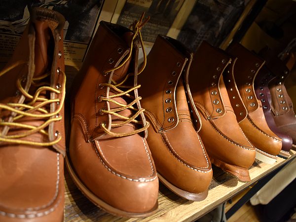 こんな上品なオーバーコートがあったなんて！！！【WORKERS