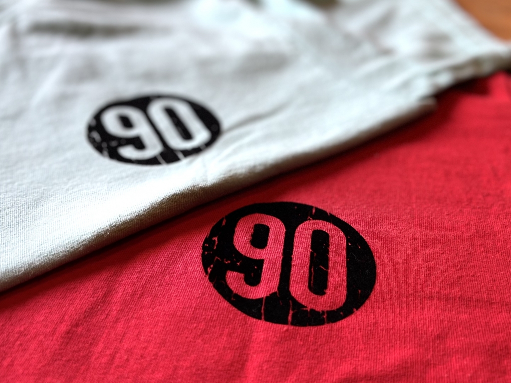 レジェンドが作りだすグラフィック【NINETY CLOTHING・POCKET レジェンドが作りだすグラフィック【NINETY CLOTHING・POCKET