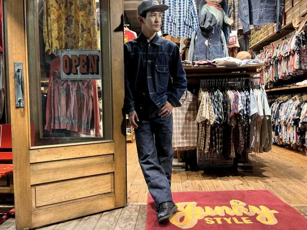 GW スペシャルアイテム【別注 WWII Model Cowboy Pants】 | JUNKY