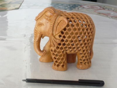インドから木彫りの象 | 理事長「きのさん」・・・木下尚慈の世界