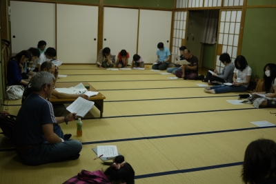 読み合わせ中です