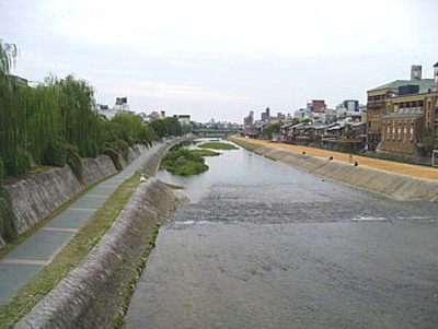 かねよ寄席