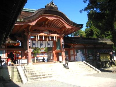 石清水 本殿12