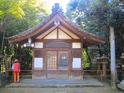 石清水 本殿30