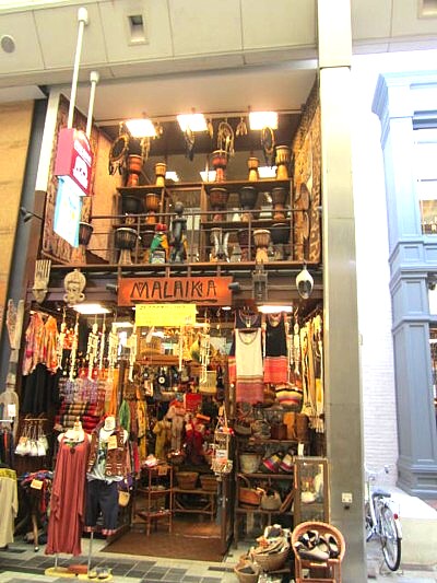 寺町京極 雑貨店