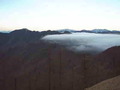 飛竜山と雲海