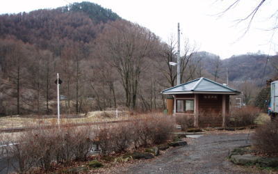 松原湖駅